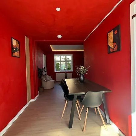 4s - Red Autumn فندق مبيت وإفطار