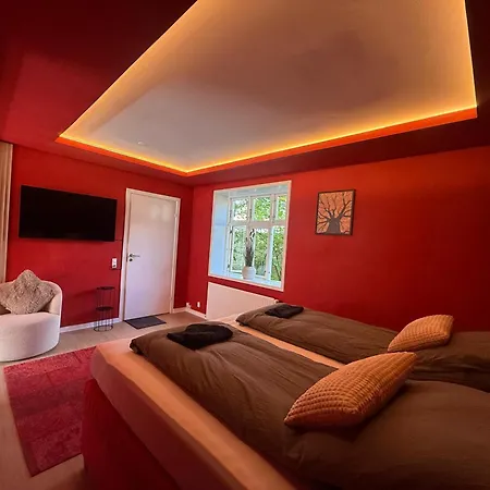 4s - Red Autumn فندق مبيت وإفطار آلبورغ