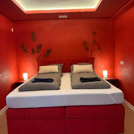 4s - Red Autumn فندق مبيت وإفطار 3*